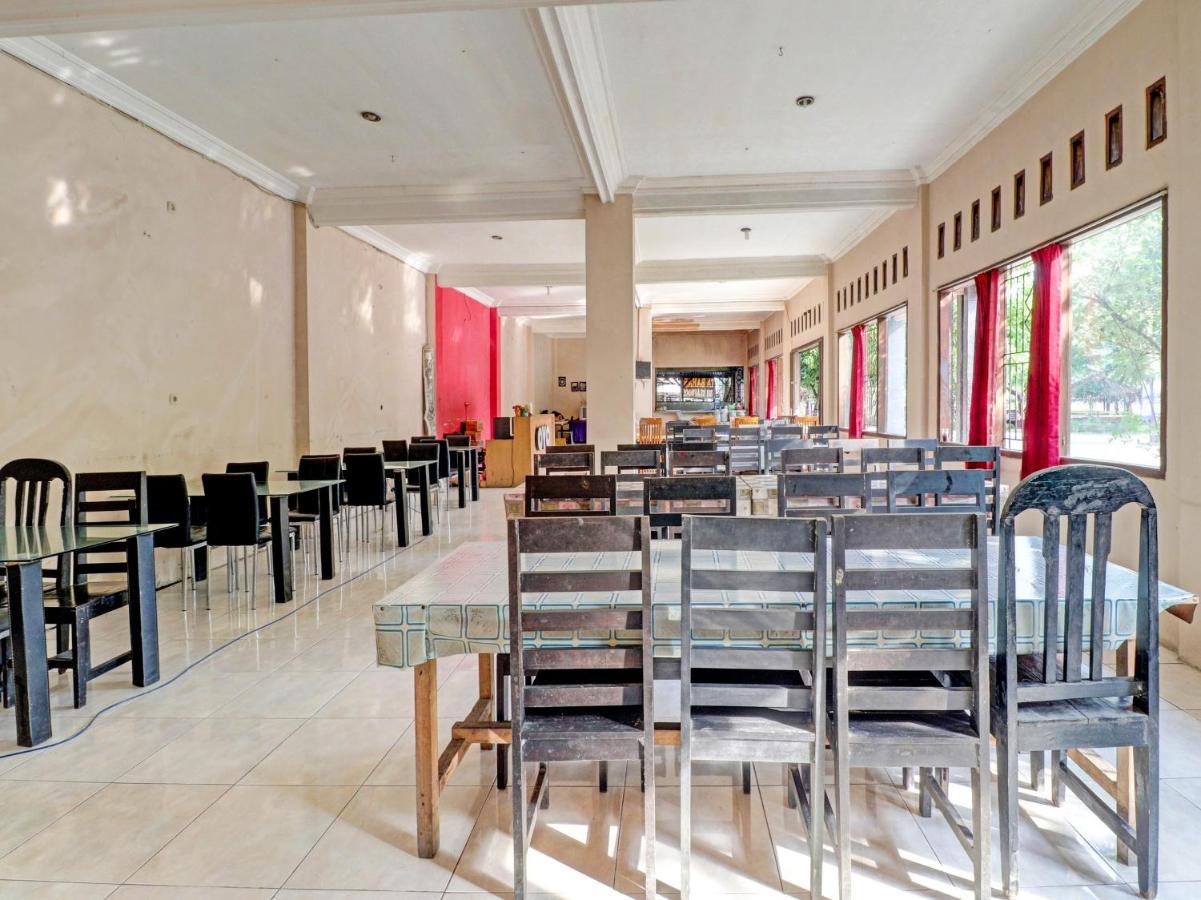 Spot On 812 Hotel Tirta Bahari Batukaras Bagian luar foto